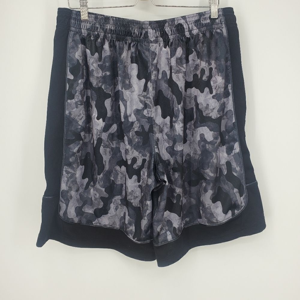 AND1 Boys XL Black And Grey Camo Basketball Shorts With Side Pockets